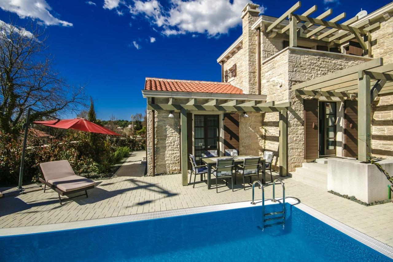 Stone Villa Zegna Ližnjan Dış mekan fotoğraf